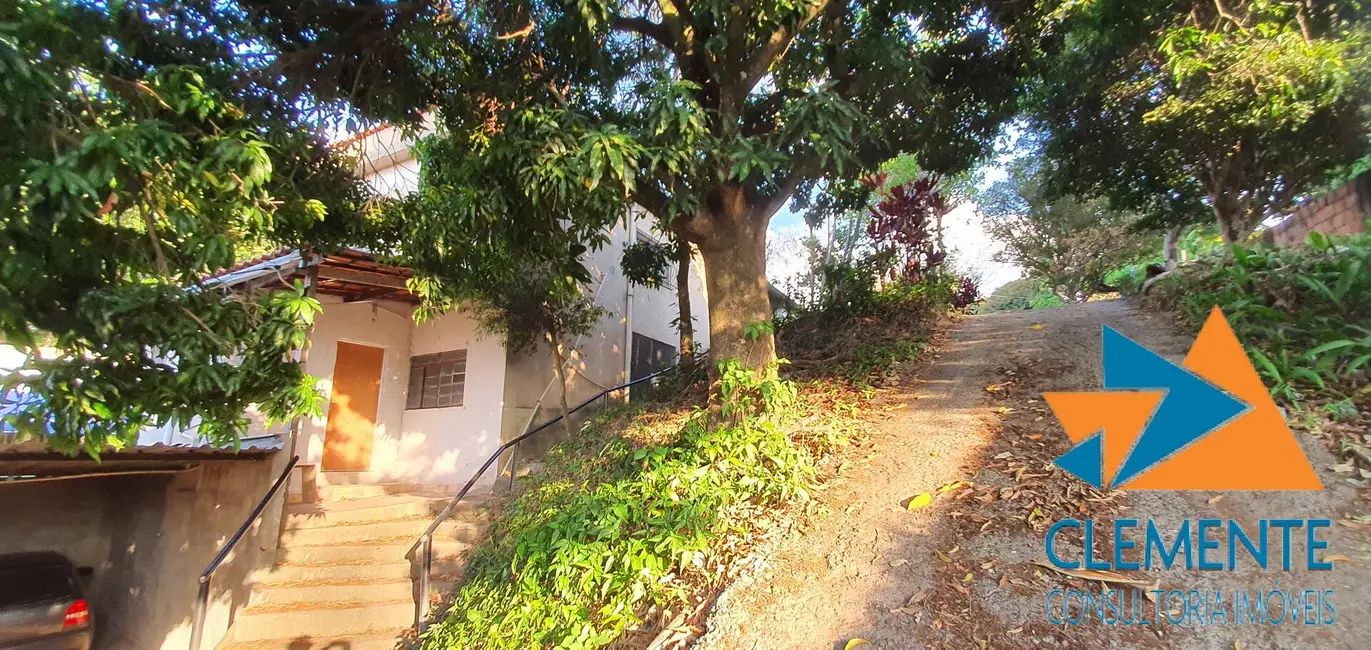 Foto 7 de Casa com 2 quartos à venda, 225m2 em Belo Horizonte - MG