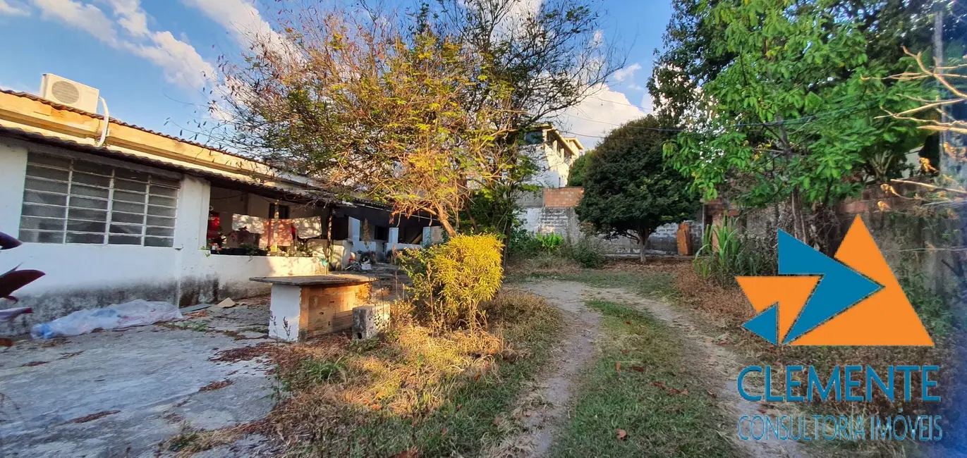 Foto 9 de Casa com 2 quartos à venda, 225m2 em Belo Horizonte - MG