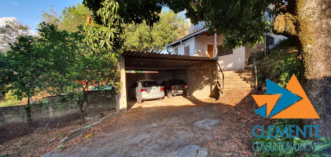 Foto 6 de Casa com 2 quartos à venda, 225m2 em Belo Horizonte - MG