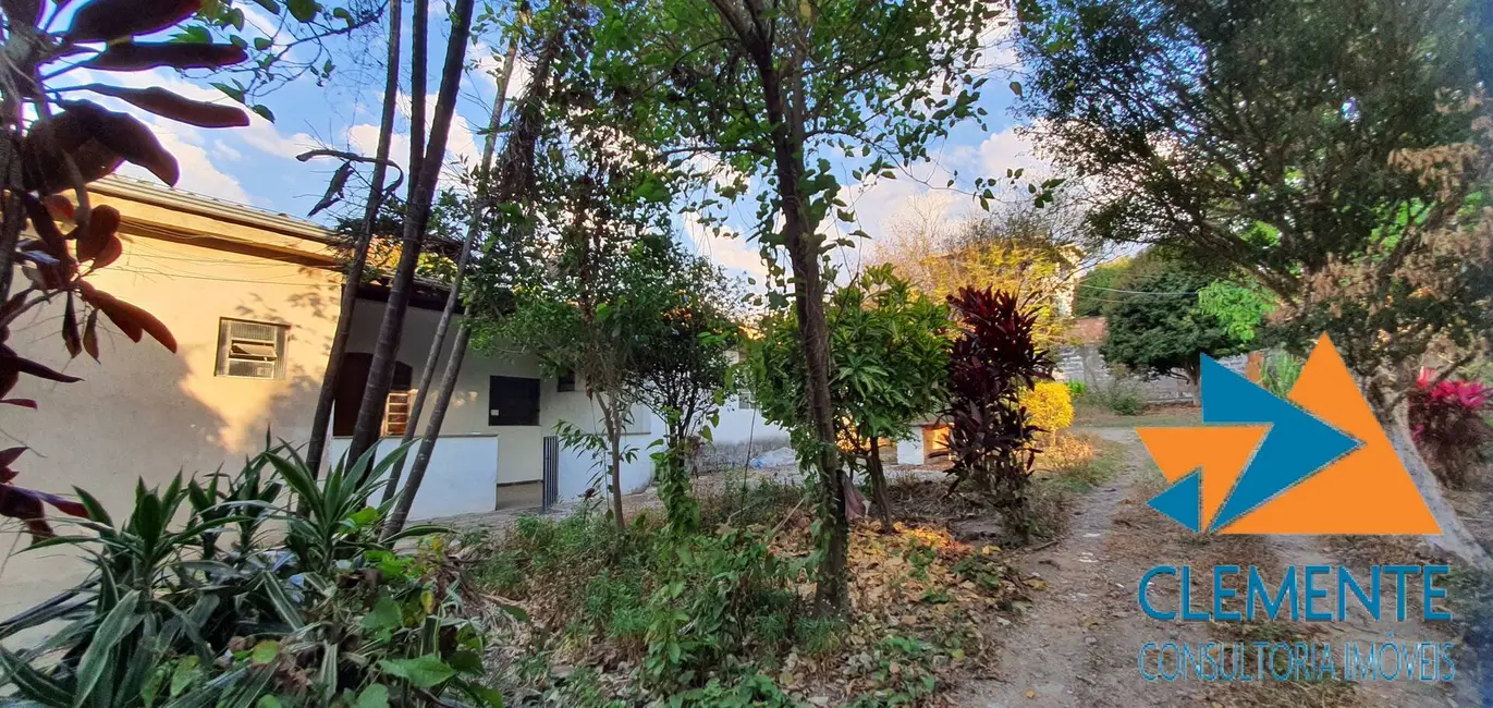 Foto 8 de Casa com 2 quartos à venda, 225m2 em Belo Horizonte - MG