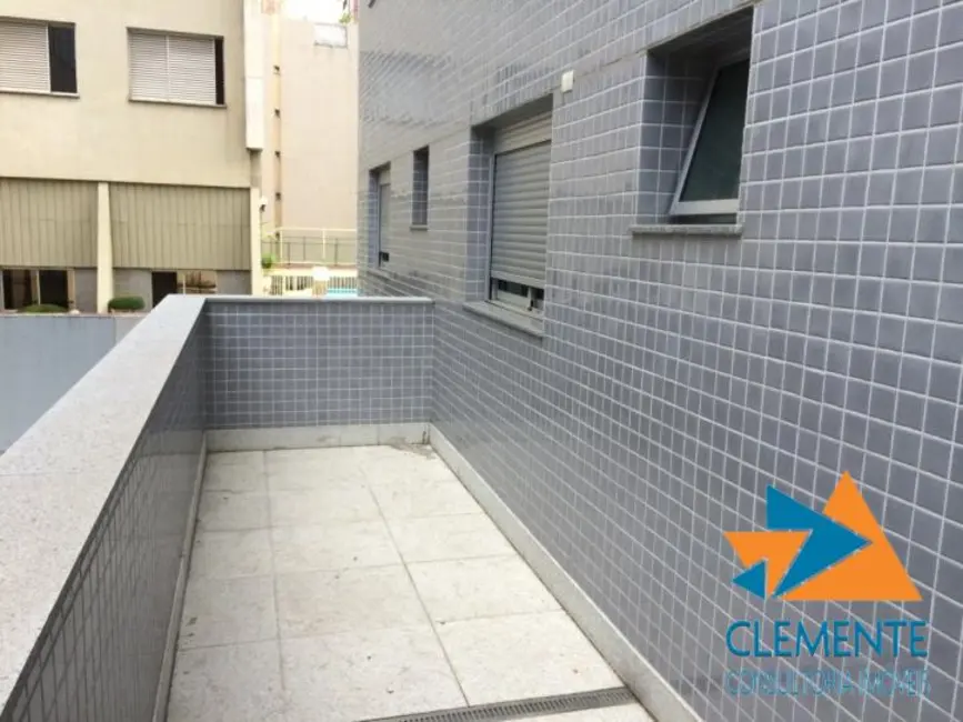 Apartamento com 3 quartos à venda, 140m2 em Lourdes, Belo Horizonte - MG - imagem 8 Foto 8 de Apartamento com 3 quartos à venda, 140m2 em Lourdes, Belo Horizonte - MG