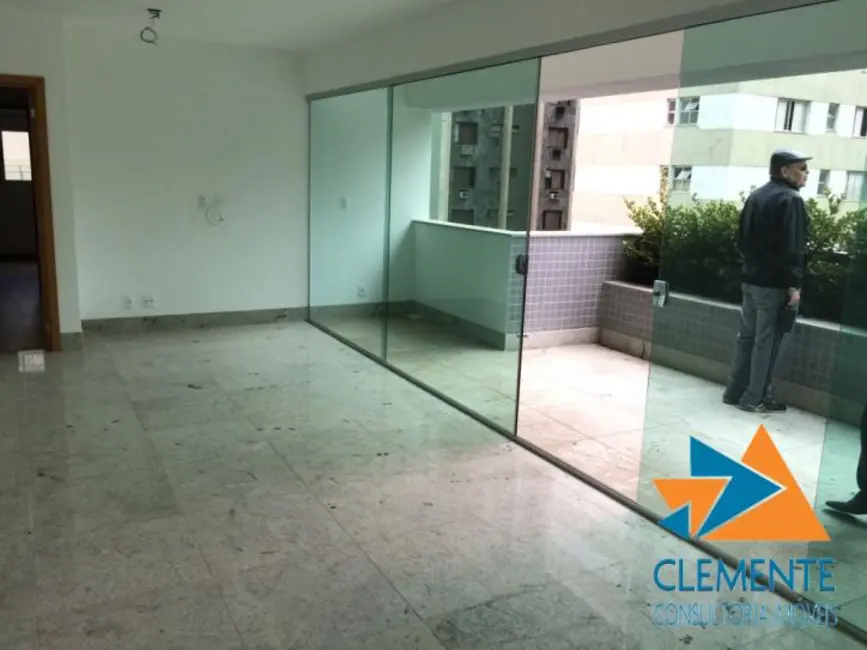 Apartamento com 3 quartos à venda, 140m2 em Lourdes, Belo Horizonte - MG - imagem 4 Foto 4 de Apartamento com 3 quartos à venda, 140m2 em Lourdes, Belo Horizonte - MG