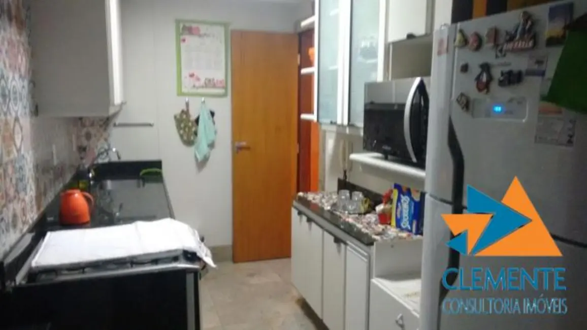 Foto 19 de Apartamento com 3 quartos à venda, 98m2 em Santa Lúcia, Belo Horizonte - MG