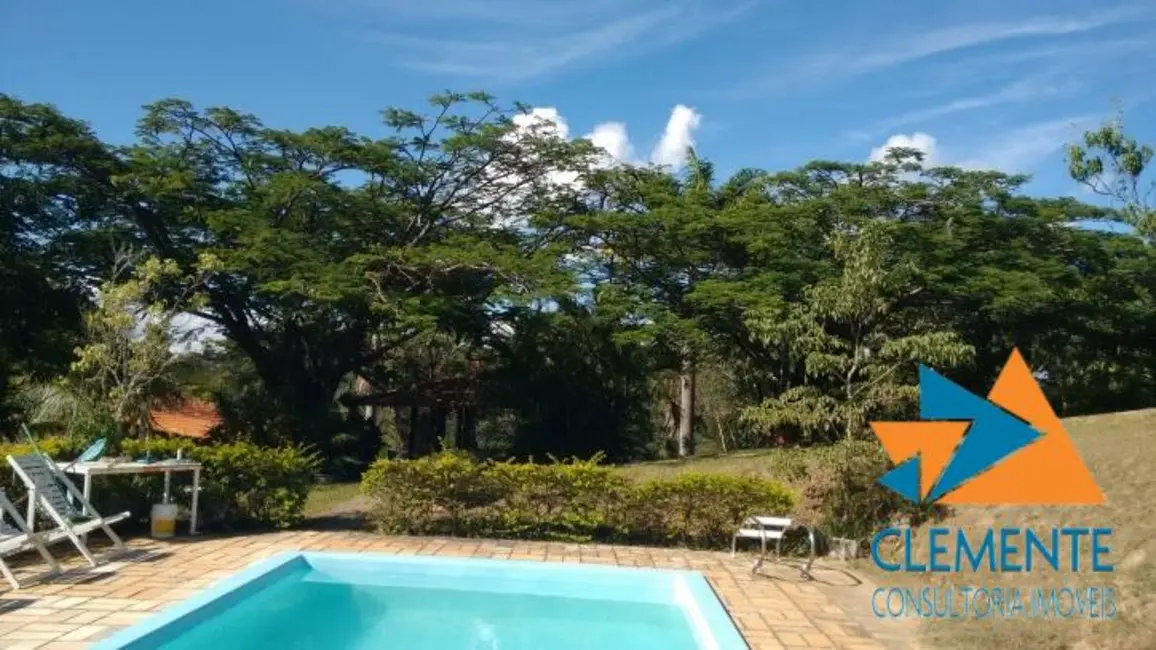 Foto 6 de Sítio / Rancho com 4 quartos à venda, 180m2 em Bonanza, Santa Luzia - MG
