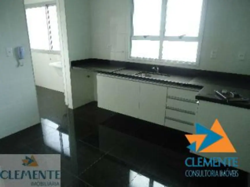 Apartamento com 4 quartos à venda, 138m2 em Santo Agostinho, Belo Horizonte - MG - imagem 7 Foto 7 de Apartamento com 4 quartos à venda, 138m2 em Santo Agostinho, Belo Horizonte - MG