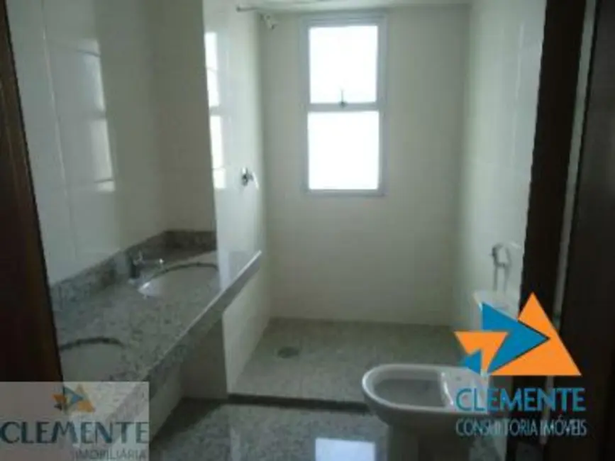 Apartamento com 4 quartos à venda, 138m2 em Santo Agostinho, Belo Horizonte - MG - imagem 9 Foto 9 de Apartamento com 4 quartos à venda, 138m2 em Santo Agostinho, Belo Horizonte - MG