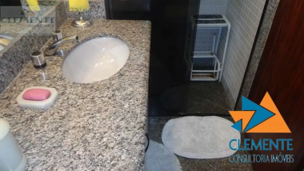 Apartamento com 4 quartos à venda, 135m2 em Lourdes, Belo Horizonte - MG - imagem 4 Foto 4 de Apartamento com 4 quartos à venda, 135m2 em Lourdes, Belo Horizonte - MG