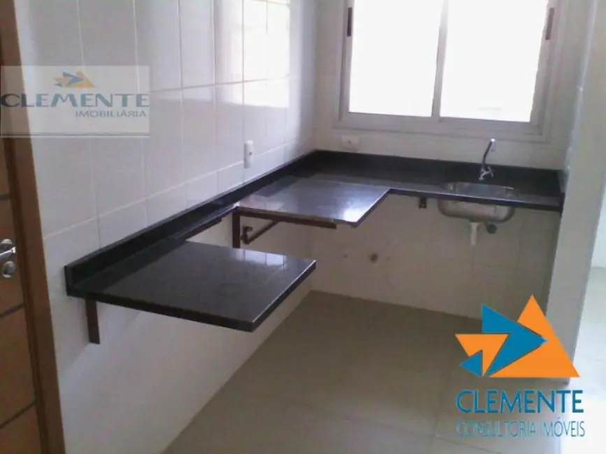 Apartamento com 3 quartos à venda, 84m2 em Lourdes, Belo Horizonte - MG - imagem 7 Foto 7 de Apartamento com 3 quartos à venda, 84m2 em Lourdes, Belo Horizonte - MG