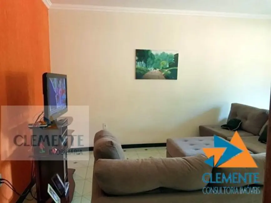 Foto 8 de Casa de Condomínio com 3 quartos à venda, 180m2 em Jaboticatubas - MG