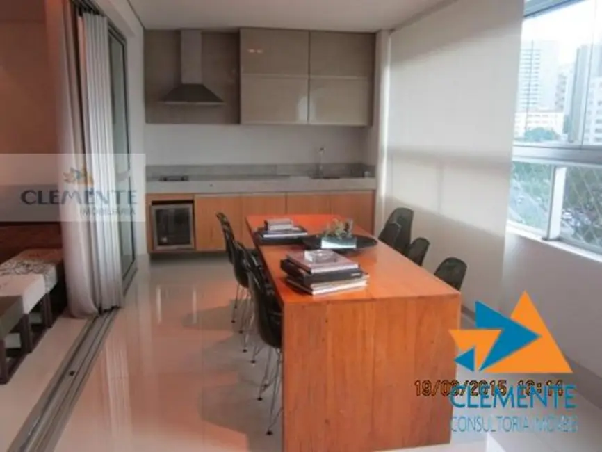 Apartamento com 4 quartos à venda, 191m2 em Funcionários, Belo Horizonte - MG - imagem 4 Foto 4 de Apartamento com 4 quartos à venda, 191m2 em Funcionários, Belo Horizonte - MG