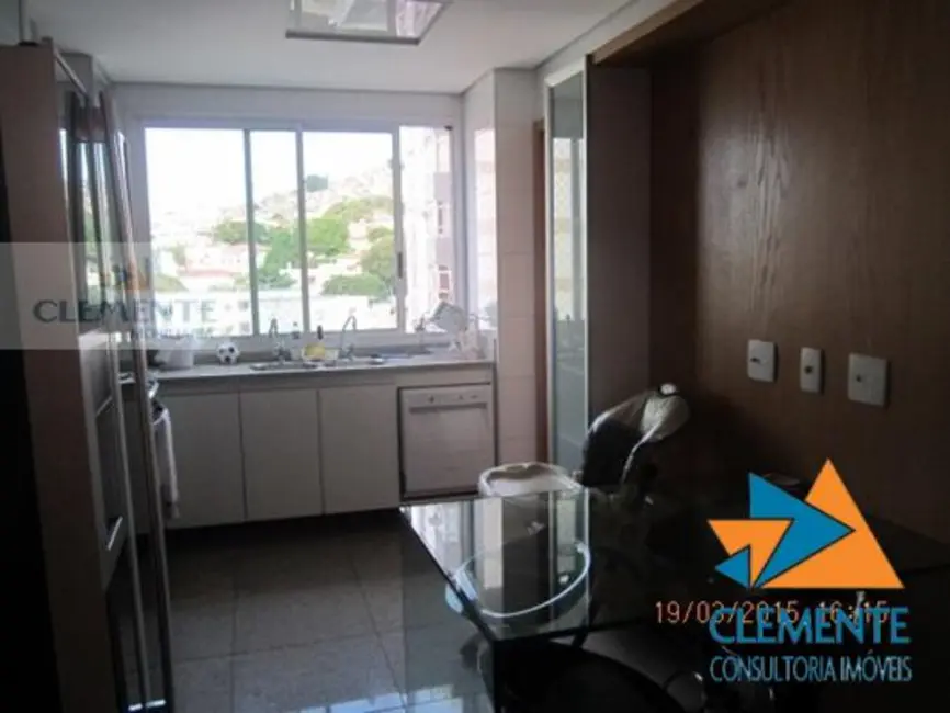 Apartamento com 4 quartos à venda, 191m2 em Funcionários, Belo Horizonte - MG - imagem 6 Foto 6 de Apartamento com 4 quartos à venda, 191m2 em Funcionários, Belo Horizonte - MG