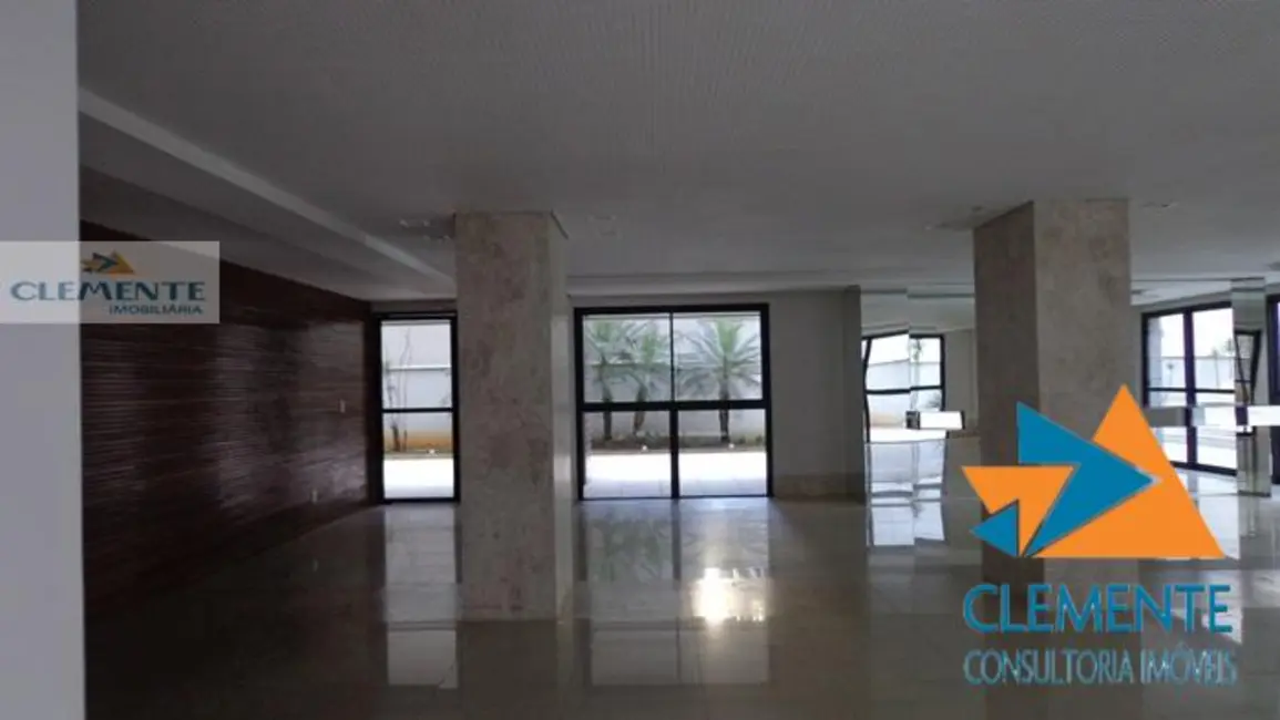 Apartamento com 4 quartos à venda, 238m2 em Santo Agostinho, Belo Horizonte - MG - imagem 8 Foto 8 de Apartamento com 4 quartos à venda, 238m2 em Santo Agostinho, Belo Horizonte - MG