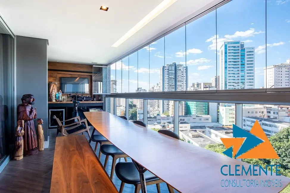 Apartamento com 4 quartos à venda, 197m2 em Santo Agostinho, Belo Horizonte - MG - imagem 6 Foto 6 de Apartamento com 4 quartos à venda, 197m2 em Santo Agostinho, Belo Horizonte - MG