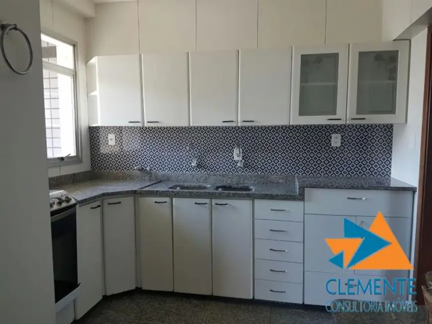 Foto 4 de Cobertura com 3 quartos à venda, 270m2 em Lourdes, Belo Horizonte - MG