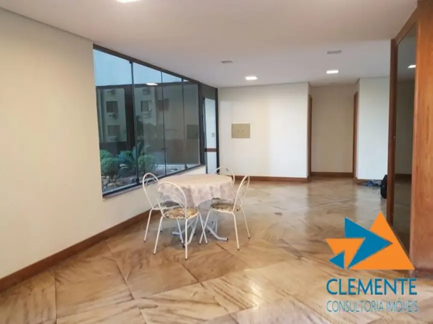Foto 2 de Apartamento com 4 quartos à venda, 210m2 em Carmo, Belo Horizonte - MG