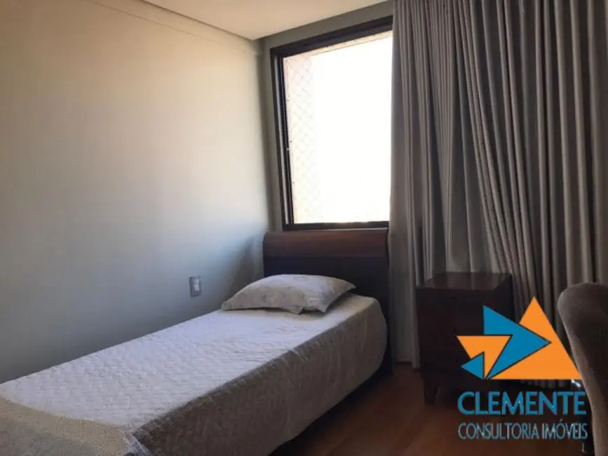 Apartamento com 5 quartos à venda, 672m2 em Lourdes, Belo Horizonte - MG - imagem 9 Foto 9 de Apartamento com 5 quartos à venda, 672m2 em Lourdes, Belo Horizonte - MG