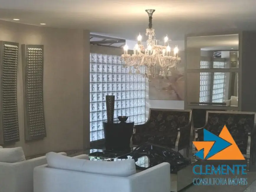 Apartamento com 5 quartos à venda, 672m2 em Lourdes, Belo Horizonte - MG - imagem 7 Foto 7 de Apartamento com 5 quartos à venda, 672m2 em Lourdes, Belo Horizonte - MG