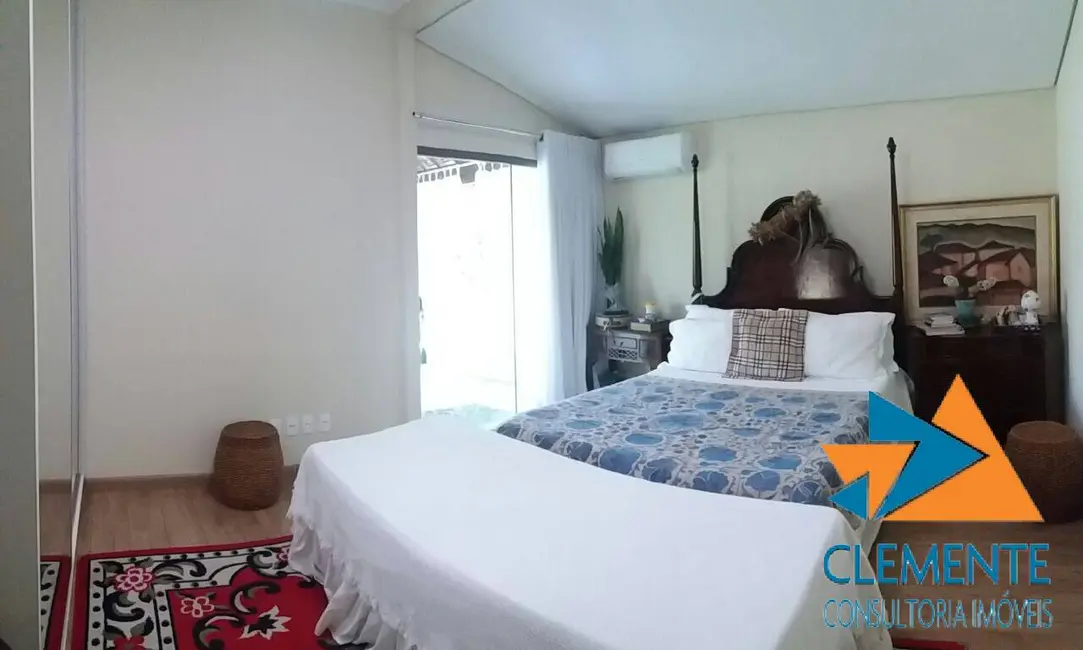 Foto 4 de Casa de Condomínio com 4 quartos à venda, 600m2 em Lagoa Santa - MG