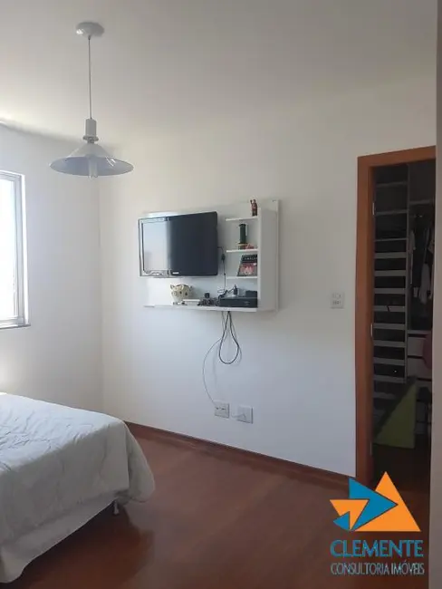 Foto 6 de Apartamento com 4 quartos à venda, 155m2 em Buritis, Belo Horizonte - MG