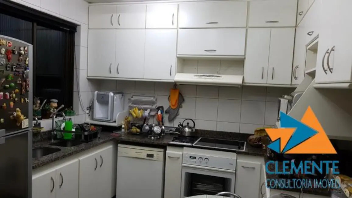 Apartamento com 4 quartos à venda, 155m2 em Santo Agostinho, Belo Horizonte - MG - imagem 4 Foto 4 de Apartamento com 4 quartos à venda, 155m2 em Santo Agostinho, Belo Horizonte - MG