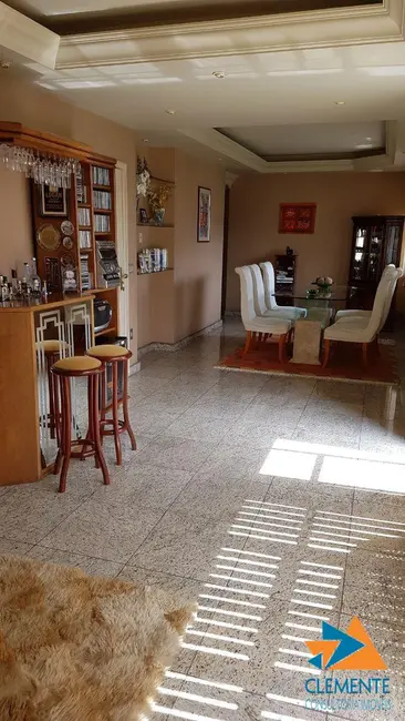 Foto 2 de Apartamento com 4 quartos à venda, 155m2 em Santo Agostinho, Belo Horizonte - MG