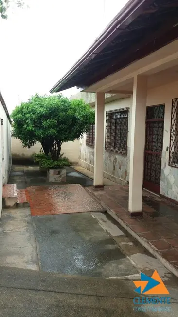 Foto 10 de Casa com 4 quartos à venda, 150m2 em Glória, Belo Horizonte - MG