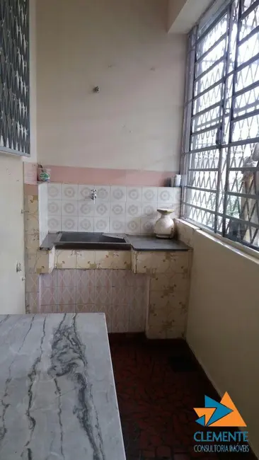 Casa com 4 quartos à venda, 150m2 em Glória, Belo Horizonte - MG - imagem 4 Foto 4 de Casa com 4 quartos à venda, 150m2 em Glória, Belo Horizonte - MG