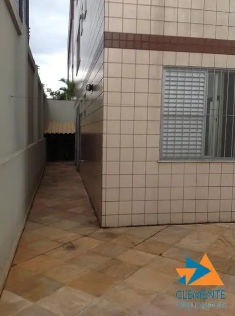 Apartamento com 3 quartos à venda, 170m2 em Prado, Belo Horizonte - MG - imagem 4 Foto 4 de Apartamento com 3 quartos à venda, 170m2 em Prado, Belo Horizonte - MG