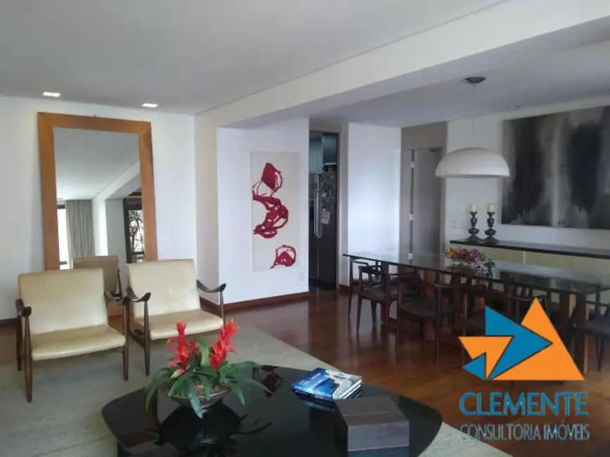 Apartamento com 4 quartos à venda, 160m2 em Funcionários, Belo Horizonte - MG - imagem 9 Foto 9 de Apartamento com 4 quartos à venda, 160m2 em Funcionários, Belo Horizonte - MG