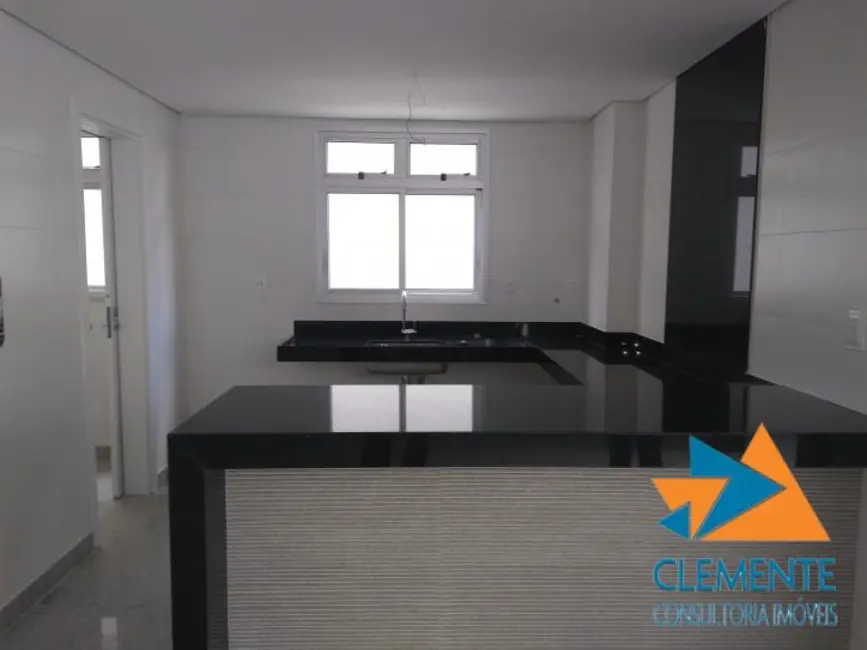 Apartamento com 4 quartos à venda, 105m2 em Prado, Belo Horizonte - MG - imagem 6 Foto 6 de Apartamento com 4 quartos à venda, 105m2 em Prado, Belo Horizonte - MG