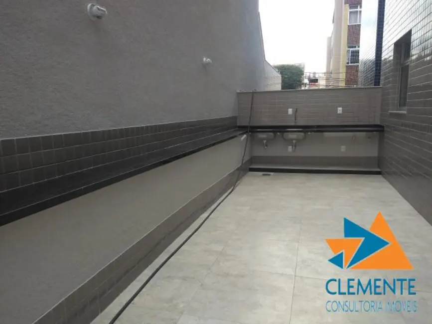 Apartamento com 4 quartos à venda, 255m2 em Prado, Belo Horizonte - MG - imagem 6 Foto 6 de Apartamento com 4 quartos à venda, 255m2 em Prado, Belo Horizonte - MG