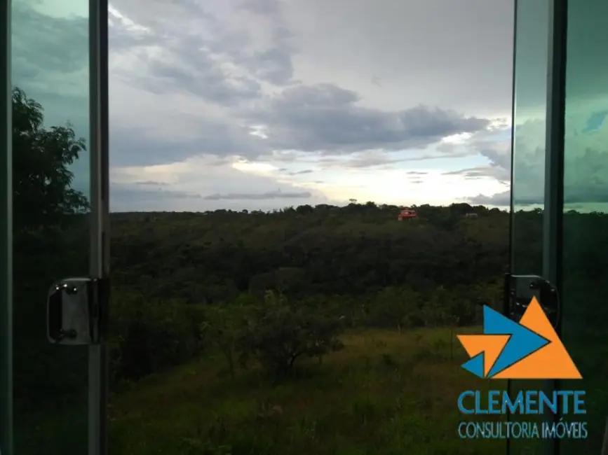 Casa de Condomínio com 3 quartos à venda, 150m2 em Jaboticatubas - MG - imagem 2 Foto 2 de Casa de Condomínio com 3 quartos à venda, 150m2 em Jaboticatubas - MG