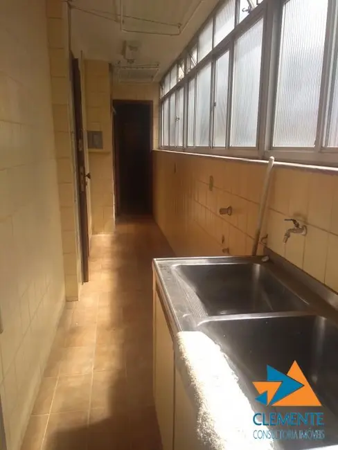 Apartamento com 4 quartos à venda, 200m2 em Santo Antônio, Belo Horizonte - MG - imagem 3 Foto 3 de Apartamento com 4 quartos à venda, 200m2 em Santo Antônio, Belo Horizonte - MG