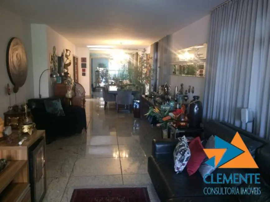 Foto 2 de Apartamento com 4 quartos à venda, 220m2 em Funcionários, Belo Horizonte - MG