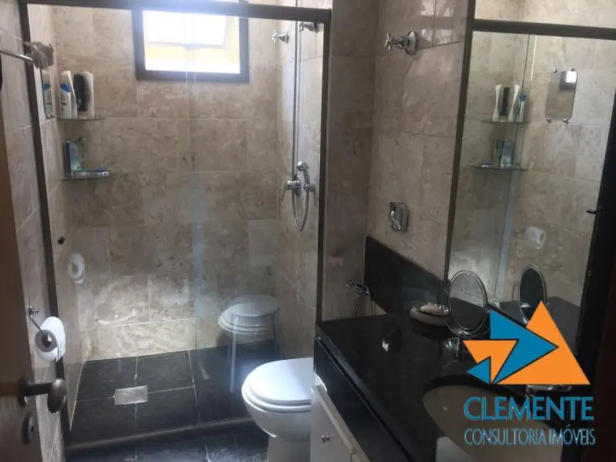 Apartamento com 4 quartos à venda, 220m2 em Funcionários, Belo Horizonte - MG - imagem 8 Foto 8 de Apartamento com 4 quartos à venda, 220m2 em Funcionários, Belo Horizonte - MG