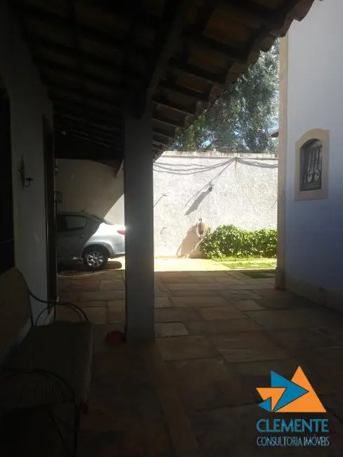 Foto 36 de Casa com 4 quartos à venda, 390m2 em Belvedere, Belo Horizonte - MG