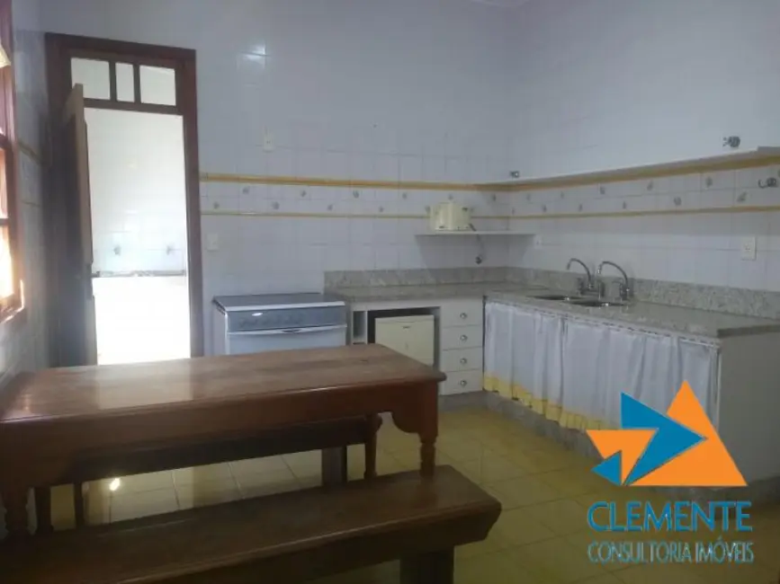 Foto 27 de Casa com 4 quartos à venda, 390m2 em Belvedere, Belo Horizonte - MG