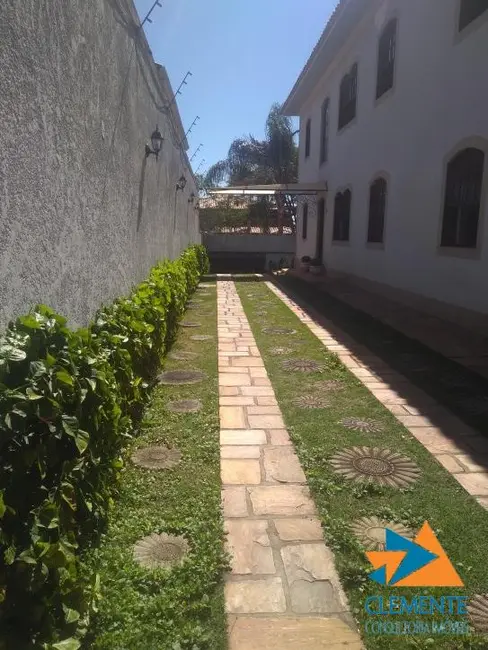 Casa com 4 quartos à venda, 390m2 em Belvedere, Belo Horizonte - MG - imagem 1 Foto 1 de Casa com 4 quartos à venda, 390m2 em Belvedere, Belo Horizonte - MG