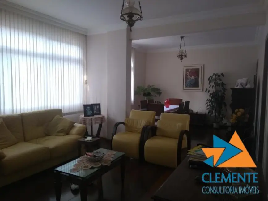 Apartamento com 3 quartos à venda, 100m2 em Santo Antônio, Belo Horizonte - MG - imagem 7 Foto 7 de Apartamento com 3 quartos à venda, 100m2 em Santo Antônio, Belo Horizonte - MG