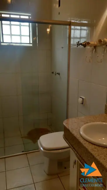 Foto 3 de Casa com 4 quartos à venda, 270m2 em Jaboticatubas - MG