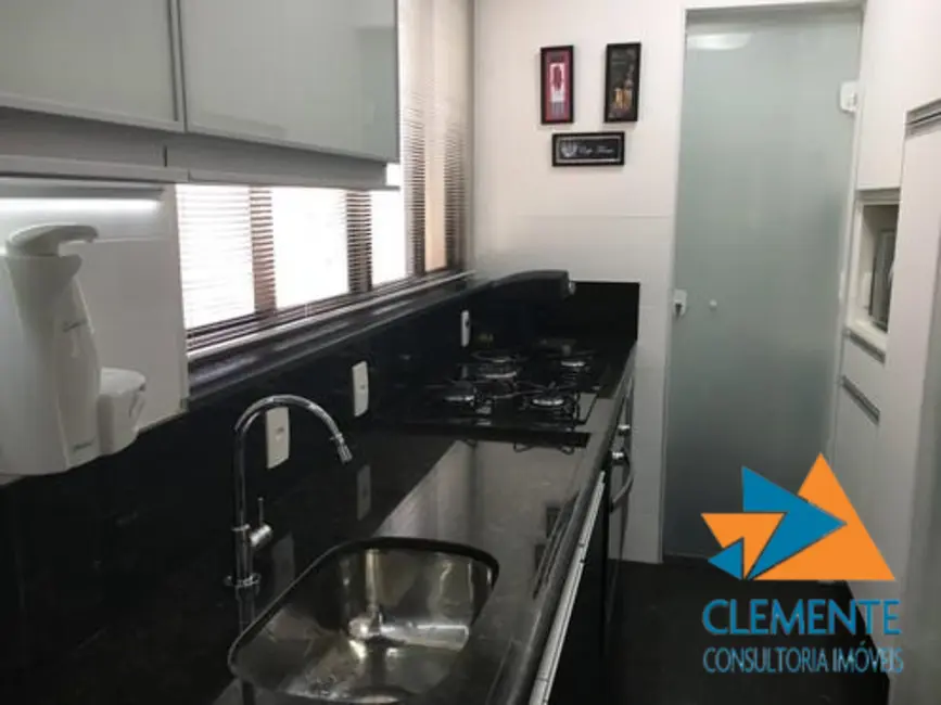 Apartamento com 2 quartos à venda, 72m2 em Lourdes, Belo Horizonte - MG - imagem 4 Foto 4 de Apartamento com 2 quartos à venda, 72m2 em Lourdes, Belo Horizonte - MG