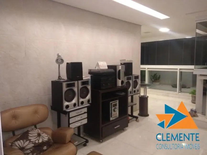 Apartamento com 4 quartos à venda, 252m2 em Funcionários, Belo Horizonte - MG - imagem 3 Foto 3 de Apartamento com 4 quartos à venda, 252m2 em Funcionários, Belo Horizonte - MG