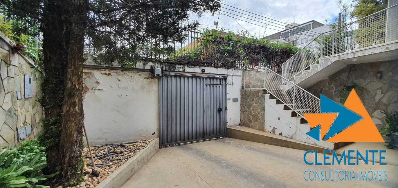 Casa com 3 quartos à venda, 291m2 em Alto Barroca, Belo Horizonte - MG - imagem 4 Foto 4 de Casa com 3 quartos à venda, 291m2 em Alto Barroca, Belo Horizonte - MG