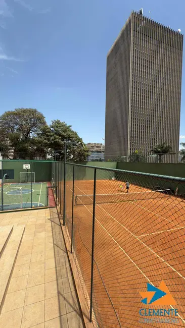 Apartamento com 4 quartos à venda, 230m2 em Santo Agostinho, Belo Horizonte - MG - imagem 1 Foto 1 de Apartamento com 4 quartos à venda, 230m2 em Santo Agostinho, Belo Horizonte - MG