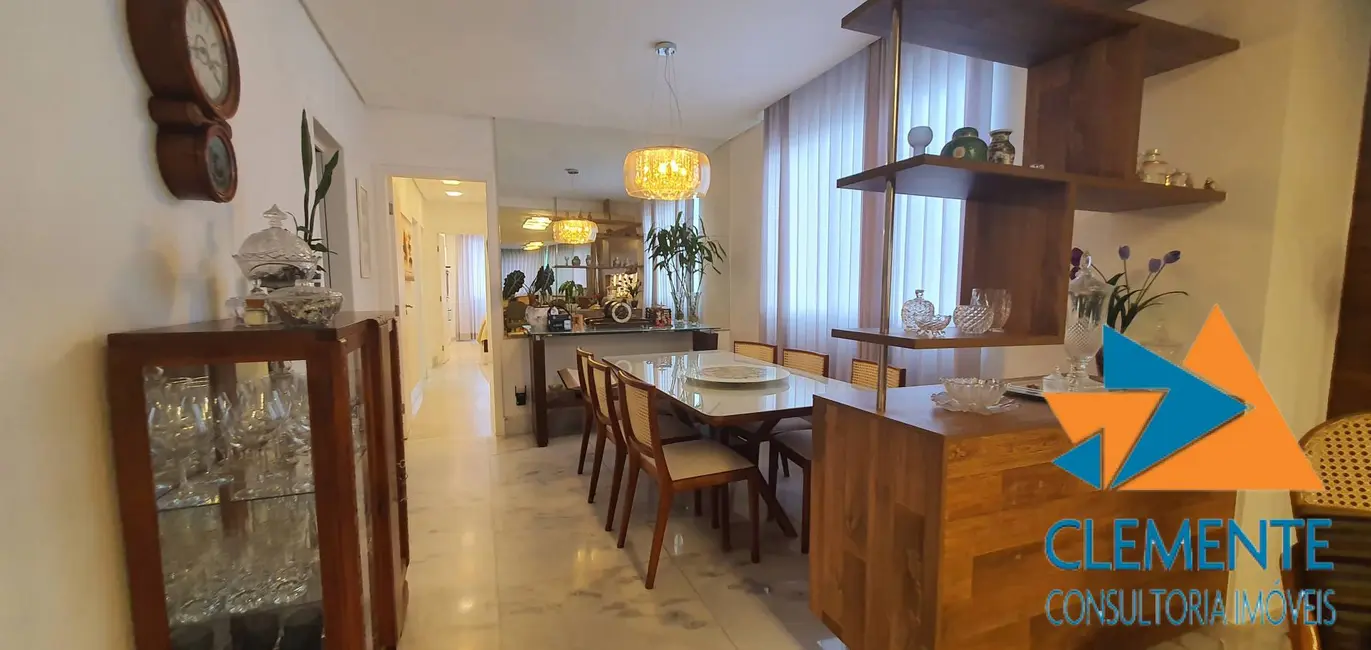 Apartamento com 3 quartos à venda, 122m2 em Buritis, Belo Horizonte - MG - imagem 8 Foto 8 de Apartamento com 3 quartos à venda, 122m2 em Buritis, Belo Horizonte - MG