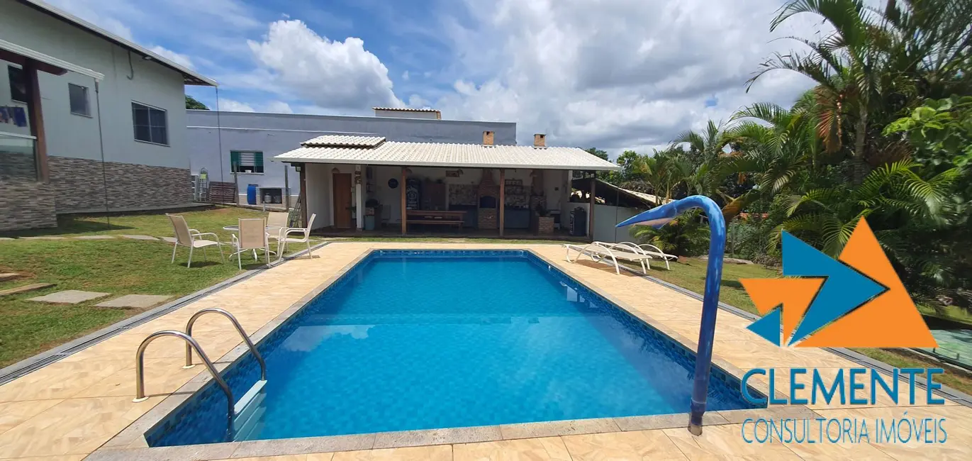 Foto 2 de Casa de Condomínio com 3 quartos à venda, 195m2 em Lagoa Santa - MG