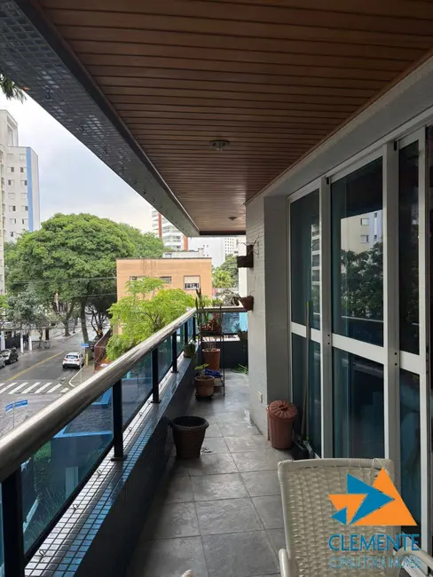 Foto 5 de Apartamento com 3 quartos à venda, 149m2 em Vila Mariana, São Paulo - SP