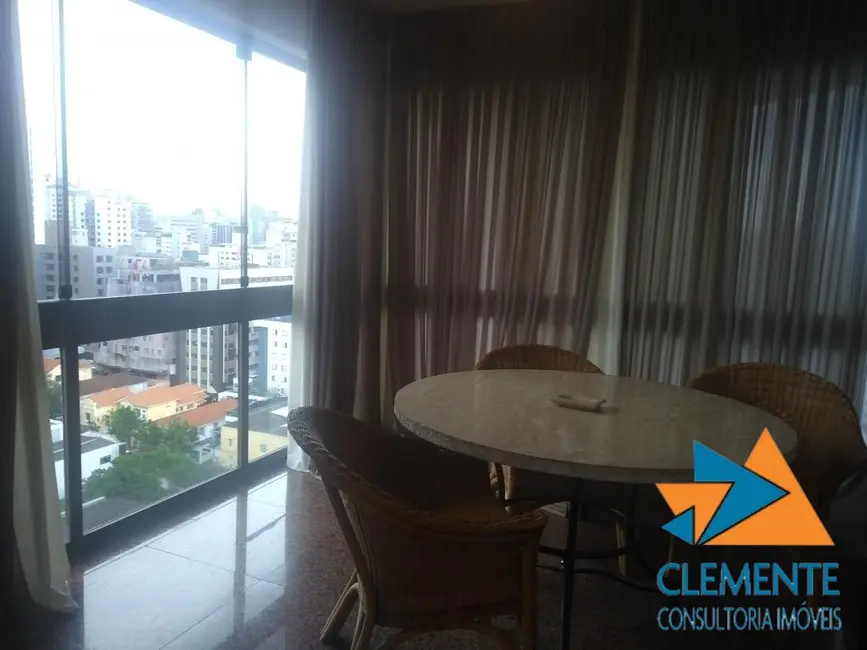 Apartamento com 4 quartos à venda, 250m2 em Funcionários, Belo Horizonte - MG - imagem 3 Foto 3 de Apartamento com 4 quartos à venda, 250m2 em Funcionários, Belo Horizonte - MG