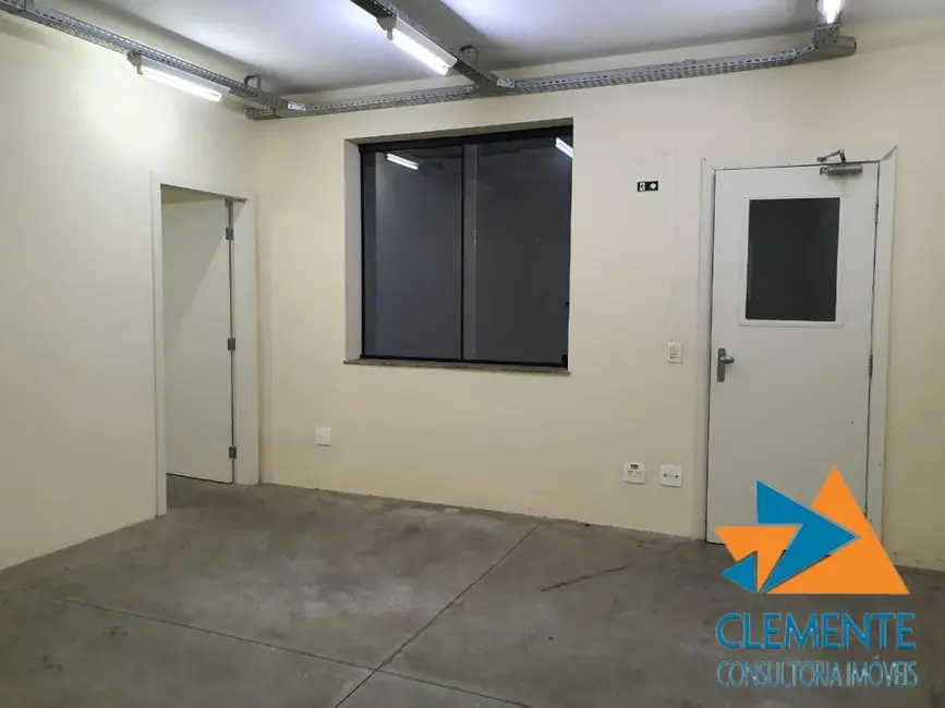 Sala Comercial à venda, 690m2 em Floresta, Belo Horizonte - MG - imagem 8 Foto 8 de Sala Comercial à venda, 690m2 em Floresta, Belo Horizonte - MG