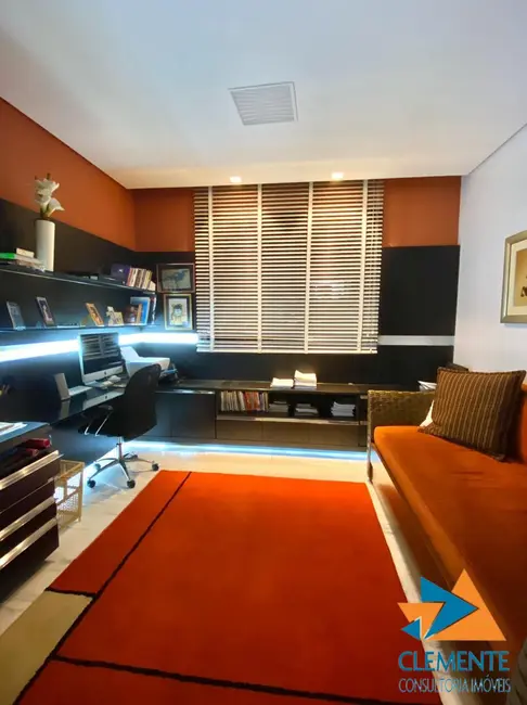 Apartamento com 4 quartos à venda, 345m2 em Lourdes, Belo Horizonte - MG - imagem 9 Foto 9 de Apartamento com 4 quartos à venda, 345m2 em Lourdes, Belo Horizonte - MG